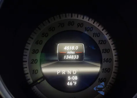 2013 Mercedes-Benz C 250 Sport z USA, uszkodzony, nr VIN WDDGF4HB6DA794986